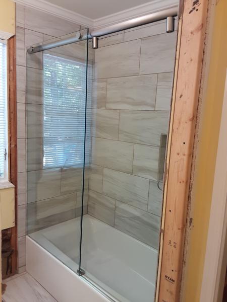 Sliding Shower Door 